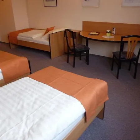 招待所 魏瑟里茨河畔膳食公寓 3*